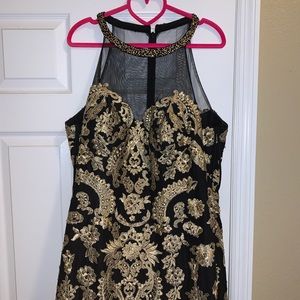 Net embroidered lace mermaid with halter neck